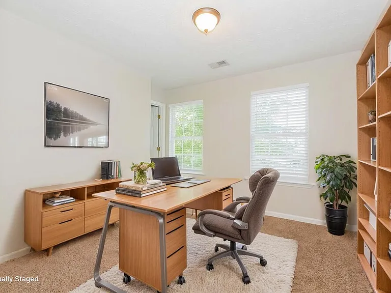 1002 Allegiance Dr — Photo 17