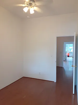 Rented by Genesis Realty & Management Corp | media 20