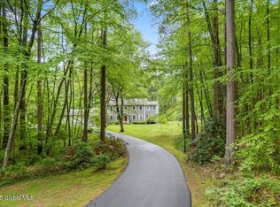 47 Luther Rd, Saratoga Springs, NY 12866