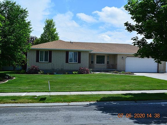 2nd image of 2997 W Country Classic Dr