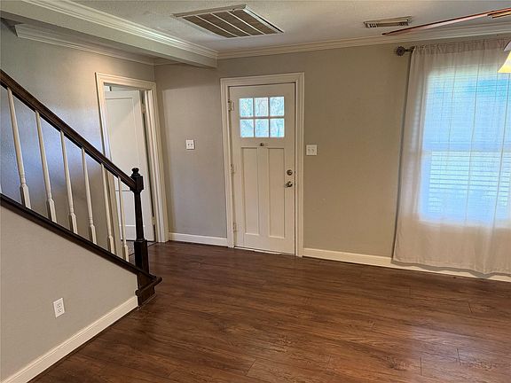 4th image of 1514 Avenue F