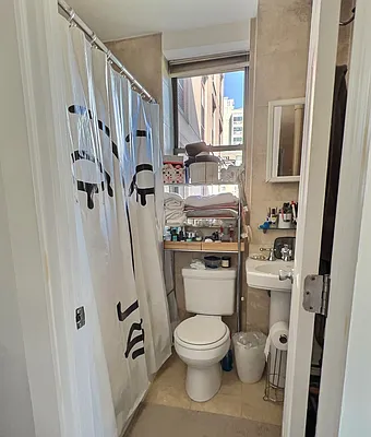 Rented by William Raveis Real Estate | media 16