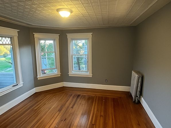 14 Springfield St APT 2