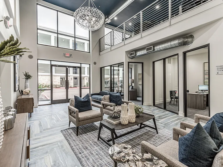 Briar Forest Lofts — Photo 8
