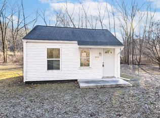 700 Bloomington Rd, East Peoria, IL 61611