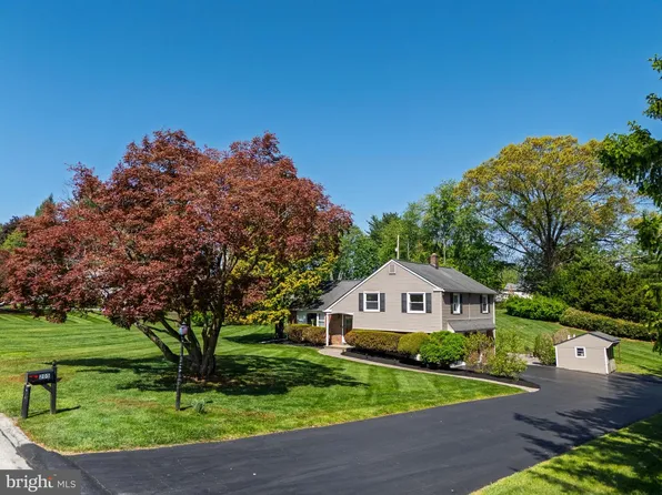 205 Cheyney Dr, West Chester, PA 19382