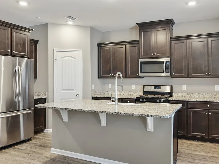 742 Tennypark Ln — Photo 13