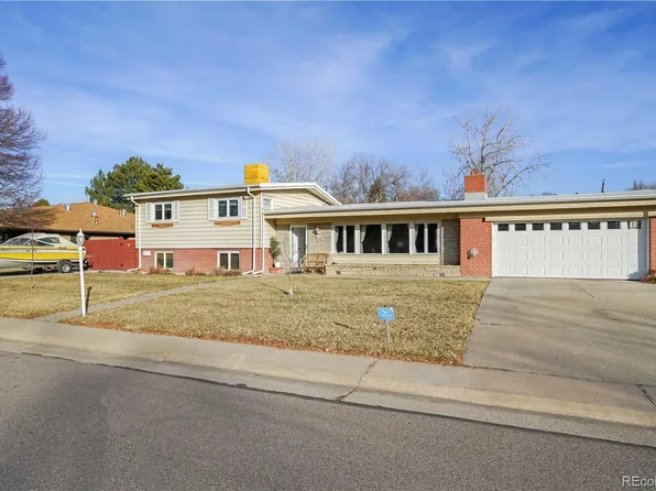 2230 Zephyr Street, Lakewood, CO 80214