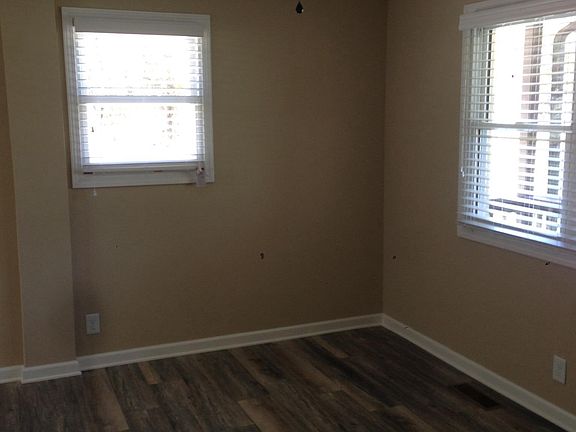 Ceiling Fan in Living Room