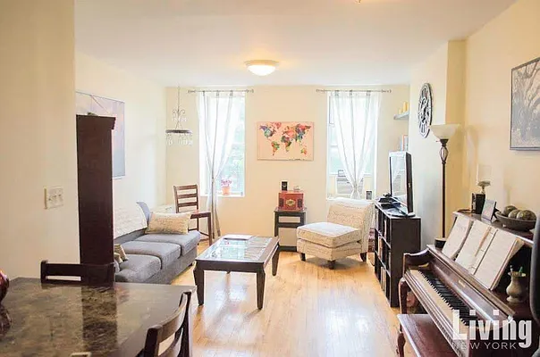 Rented by Living New York | media 8