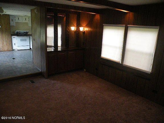2nd image of 127 Washington Ave