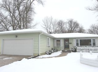 4003 35th St, Rock Island, IL