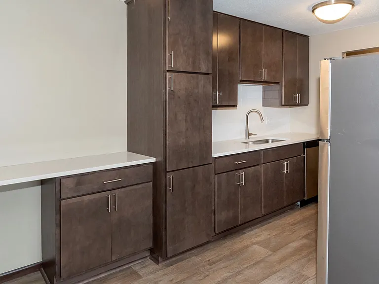 Shoreview Grand — Photo 63