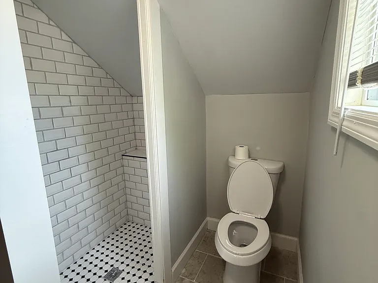 8 McBrien Rd — Photo 20