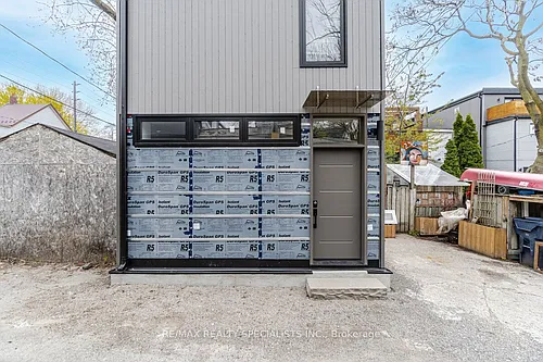 238 Pape Ave #COACH Photo 1