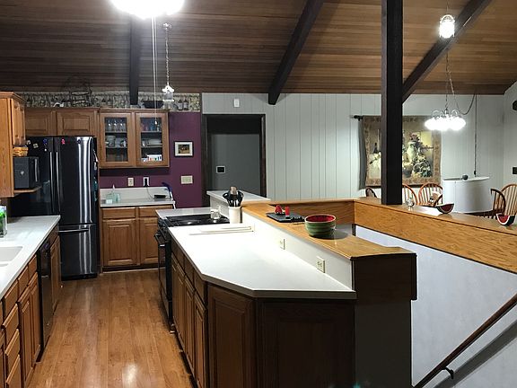 5th image of 111 Copper Dollar Ln