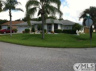 425 SE 29th St, Cape Coral, FL 33904