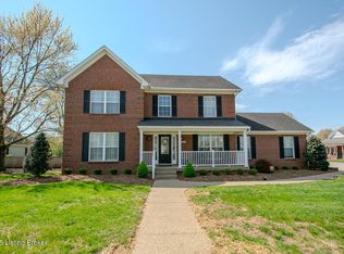 8000 Ridgehurst Pl, Louisville, KY 40299