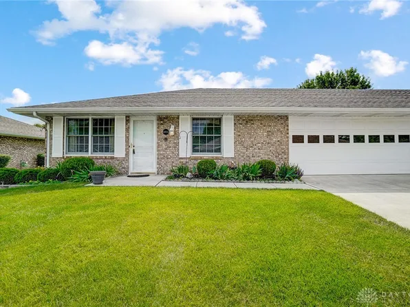 4856 Brannan Dr W, Springfield, OH 45502