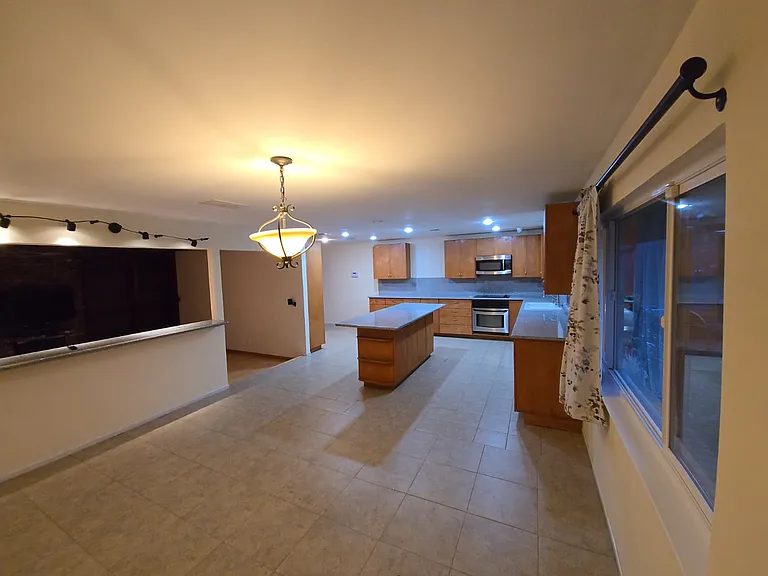 5170 E Huntington Ave — Photo 35