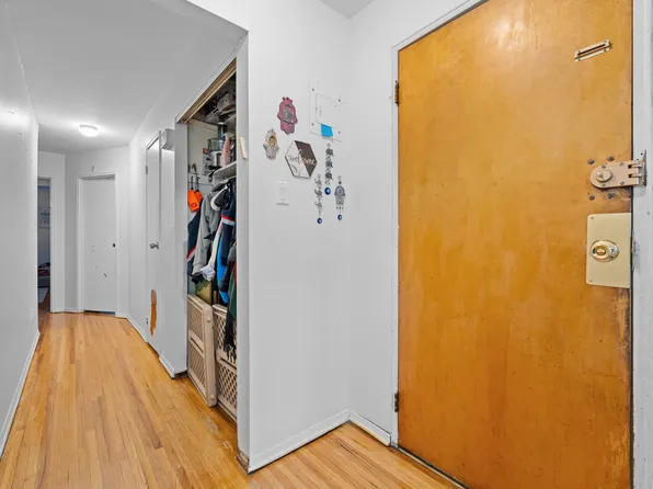 249 Newkirk Avenue image 35 of 37