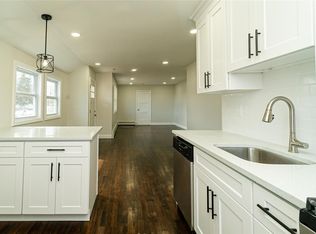 3 Stockton St, Brentwood, NY 11717