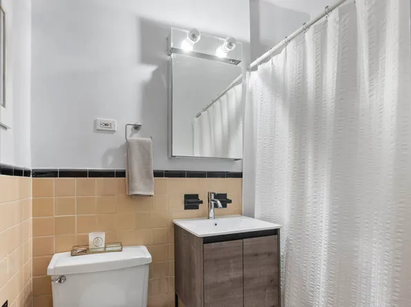 242 East 87th Street image 6 of 9