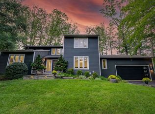 1650 Montmorency Dr, Vienna, VA 22182