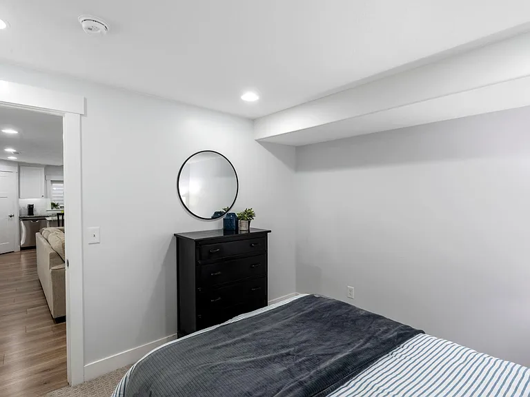 13252 S Weatherford Ln — Photo 16