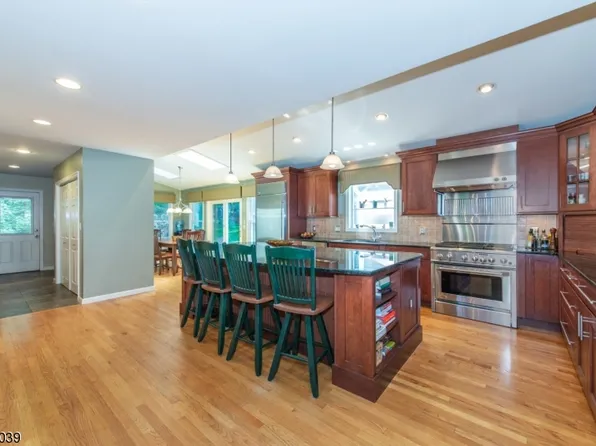 14 Drum Hill Ln, Randolph Twp., NJ 07869