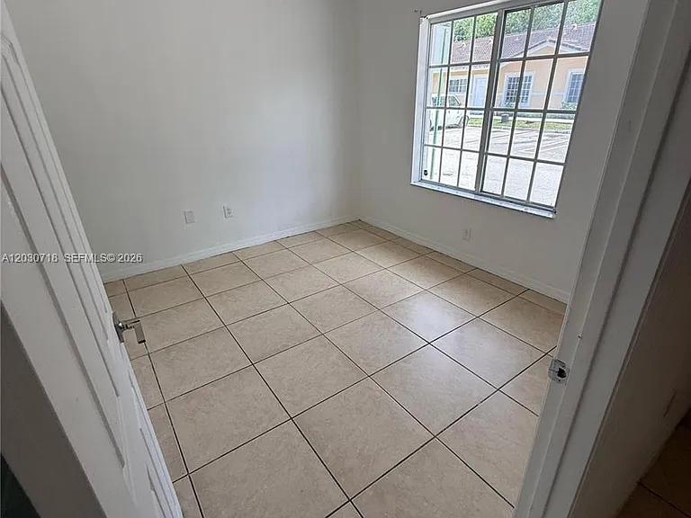 3826 SW 48th Ave #3826 — Photo 20