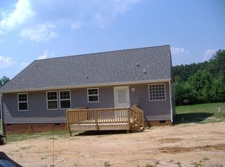 2325 Tartan Rd, Petersburg, VA 23805