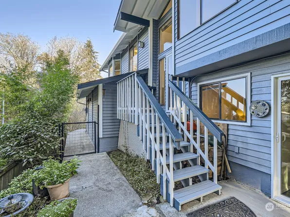 4107 SW Othello Street, Seattle, WA 98136