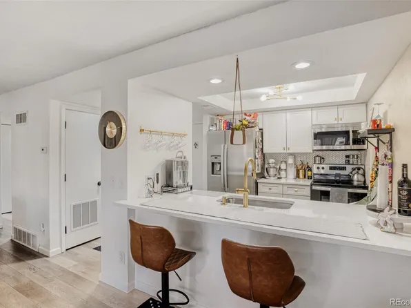 4896 S Dudley Street Bldg 10 #3, Littleton, CO 80123