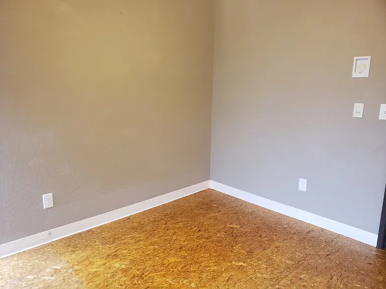 1405 Mill St #6 — Photo 6