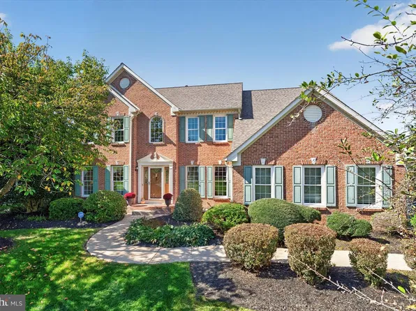715 Regency Hill Dr, Hockessin, DE 19707