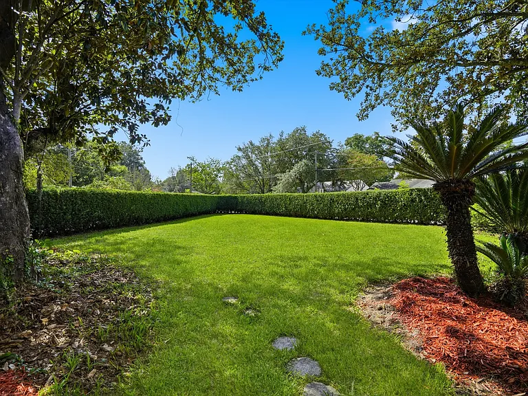 1674 Parrish Pl — Photo 8
