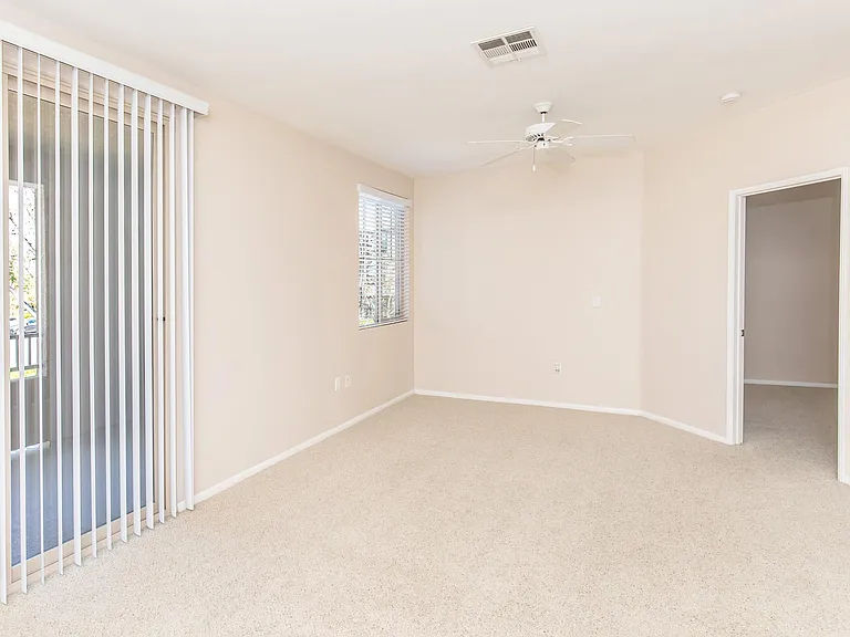 Meadow Square Apartment Homes — Photo 47