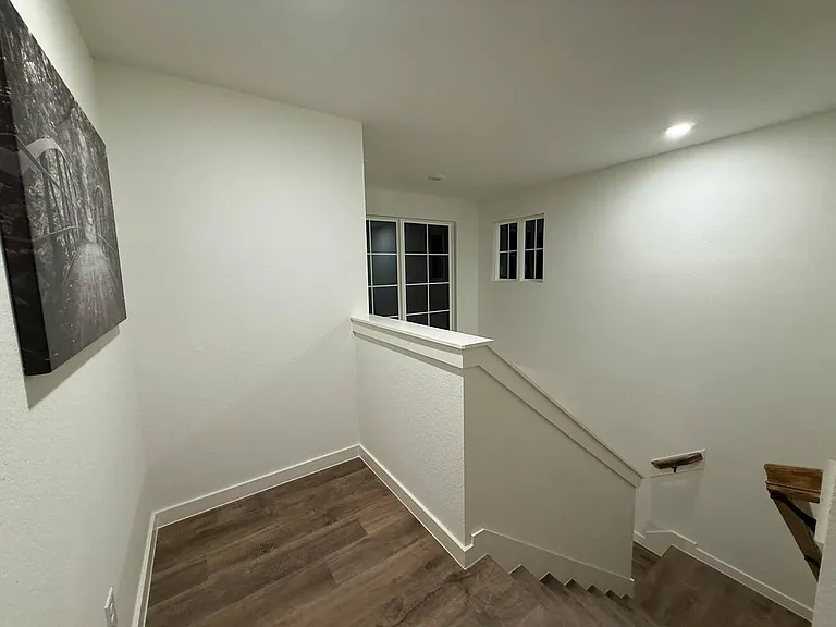 upstairs, bedroom 2 &3