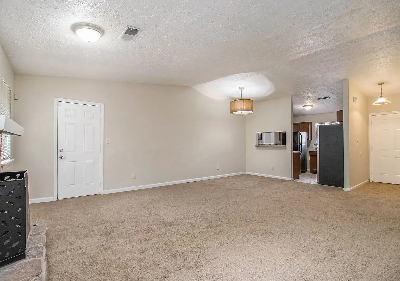 3 bdrm, 2 bath in Lithonia — Photo 4