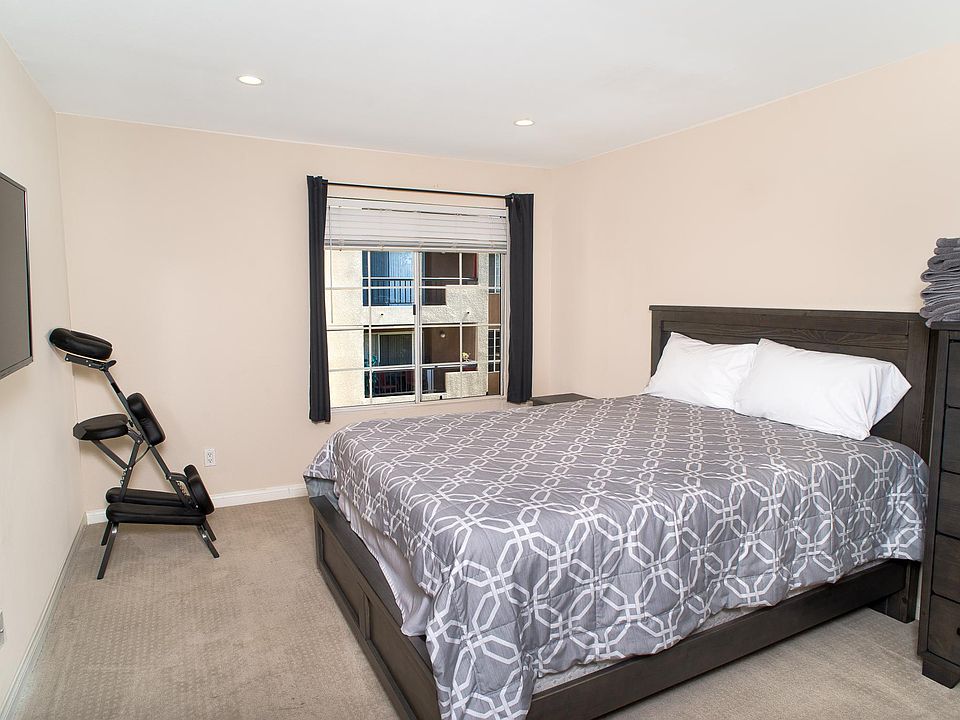 Warner Center Condominiums Apartment Rentals Woodland Hills, CA Zillow