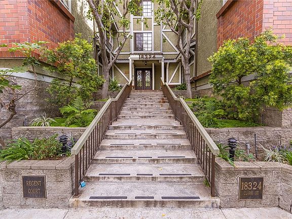 3rd image of 18324 Clark St Unit 301
