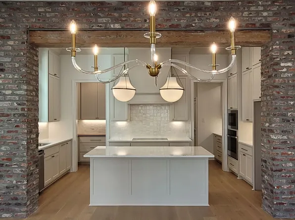 11432 Cotton Ln, Baton Rouge, LA 70810