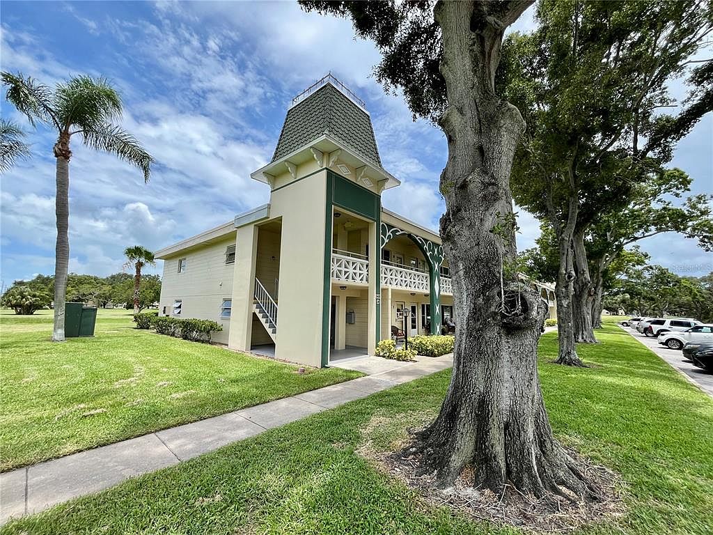 2400 Franciscan Dr APT 28