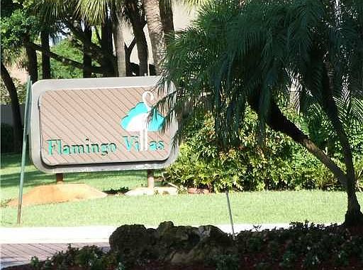 FLAMINGO VILLAS AREA!