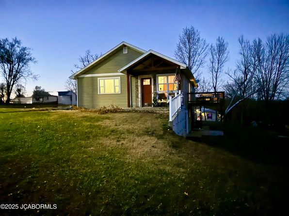 211 E Walker St, Freeburg, MO 65035
