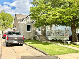 311 S Oak St, Grand Island, NE 68801