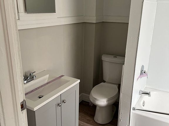 5th image of 8207 Goodman Ave