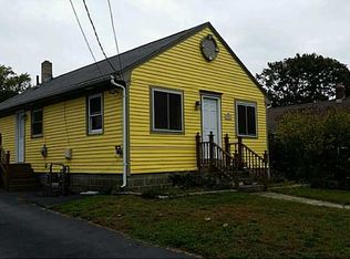 97 Arlington Ave, Warwick, RI 02889