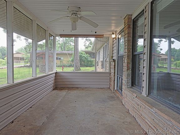 3rd image of 74123 Dogwood Rd